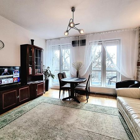 Saska Kepa Apartment وارسو المظهر الخارجي الصورة